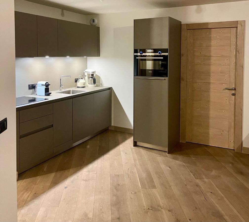Appartement De Standing Plein Centre Station, 50M Des Pistes レ・ジェ エクステリア 写真
