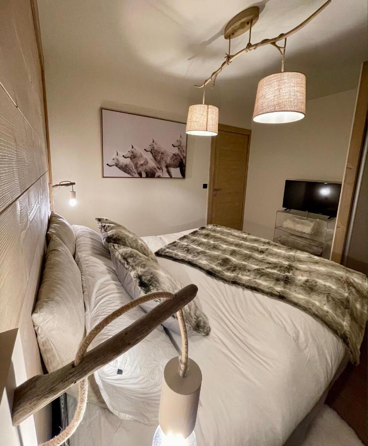 Appartement De Standing Plein Centre Station, 50M Des Pistes レ・ジェ エクステリア 写真